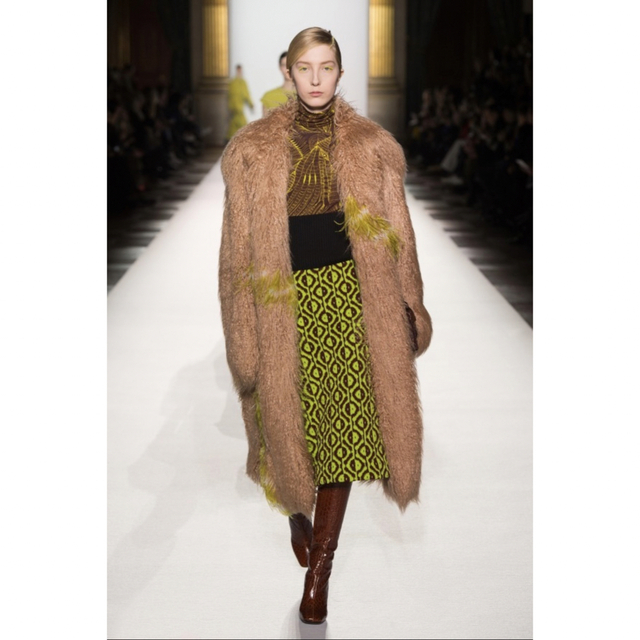 品質一番のパンツDRIES VAN NOTEN 2018aw ファー コート - elblogdeojeda.com