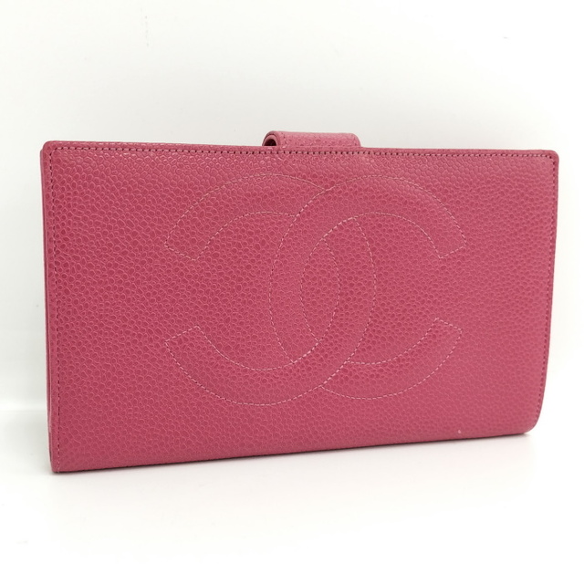 CHANEL(シャネル)のCHANEL 二つ折りがま口財布 キャビアスキン レザー ピンク レディースのファッション小物(財布)の商品写真