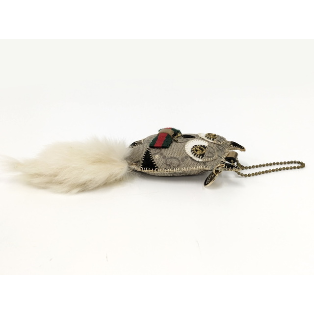 GUCCI - GUCCI キーホルダー シェリー 猫 レザー ベージュの通販 GUCCI - GUCCI キーホルダー シェリー 猫 レザー ベージュの通販