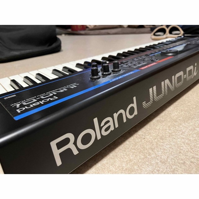 Roland(ローランド)のRoland JUNO Di 楽器の鍵盤楽器(キーボード/シンセサイザー)の商品写真