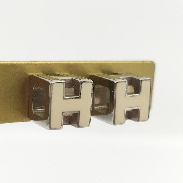 HERMES Hキューブ ピアス シルバー 早い者勝ち noxcapital.de