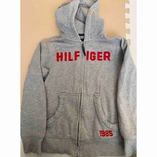 トミーヒルフィガー(TOMMY HILFIGER)のトミーフィルフィガー長袖パーカー　130cm-140cm(ジャケット/上着)