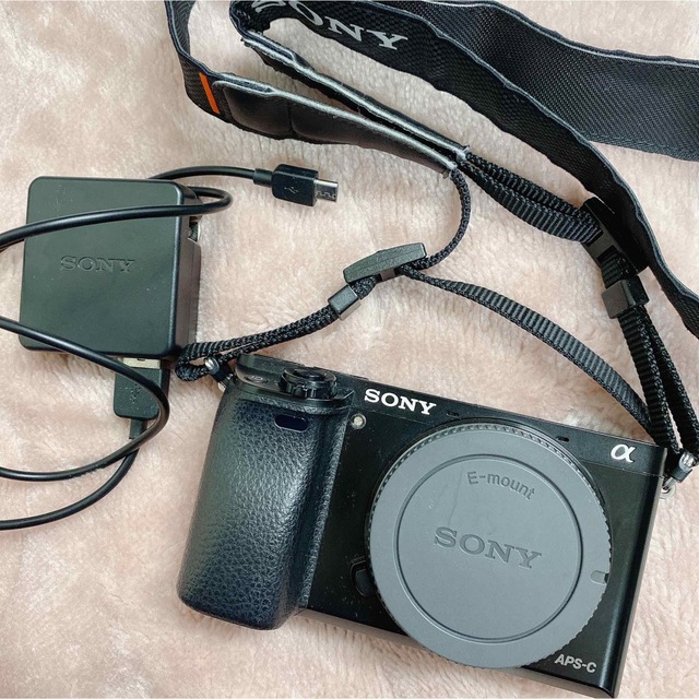 SONY＊α6000＊ミラーレス一眼＊本体のみ