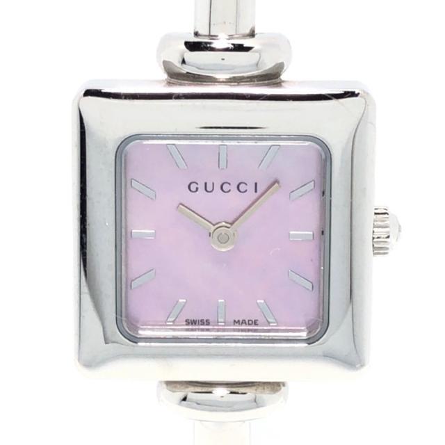 GUCCIレディース ピンクフェイスとアイコンが可愛い腕時計-