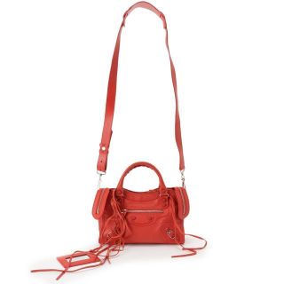 BALENCIAGA(バッグ ・ レッド/赤色系)のフリマアイテム一覧 BALENCIAGA(バッグ ・ レッド/赤色系)のフリマアイテム一覧