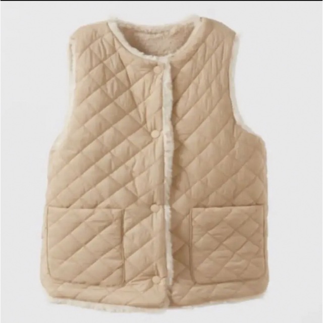 ZARA - 新品ZARA フェイクファーベスト 164 エクリュの通販 by みかん ZARA - 新品ZARA フェイクファーベスト 164 エクリュの通販 by みかん
