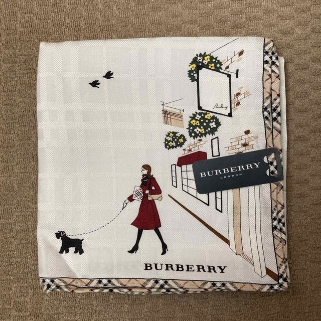 BURBERRY(バーバリー)のバーバリー　ハンカチ(新品未使用) レディースのファッション小物(ハンカチ)の商品写真
