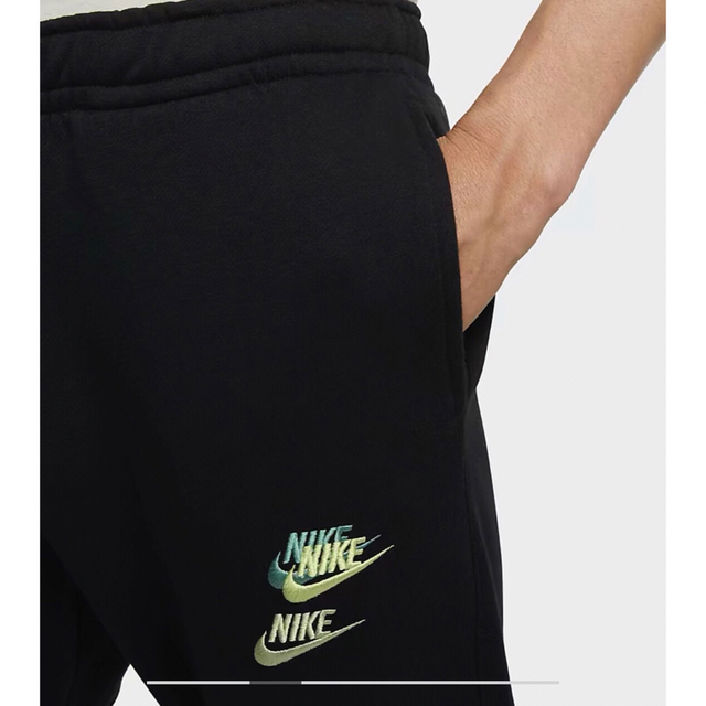 NIKE(ナイキ)のナイキ　パンツ　スウェット　黒　Mサイズ メンズのパンツ(その他)の商品写真