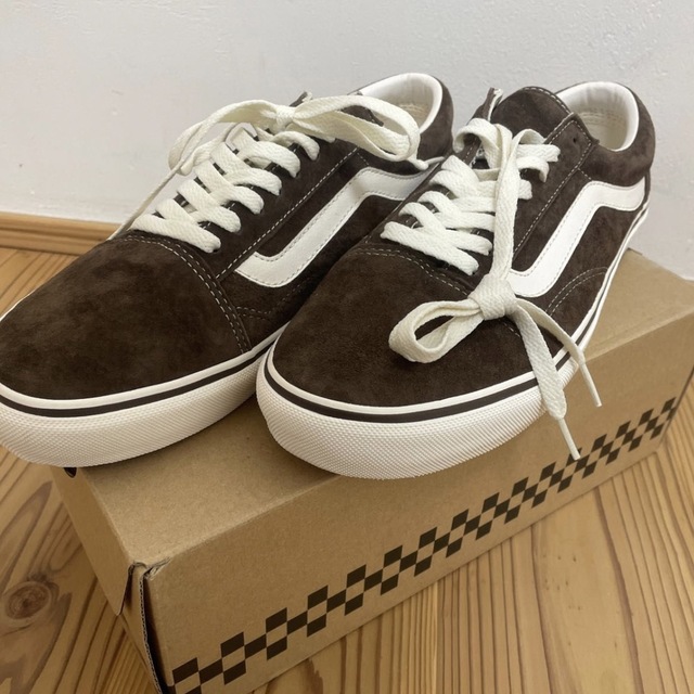 VANS(ヴァンズ)のVANS 新品未使用　OLDSCHOOL 28.5 スウェード　SUEDE メンズの靴/シューズ(スニーカー)の商品写真