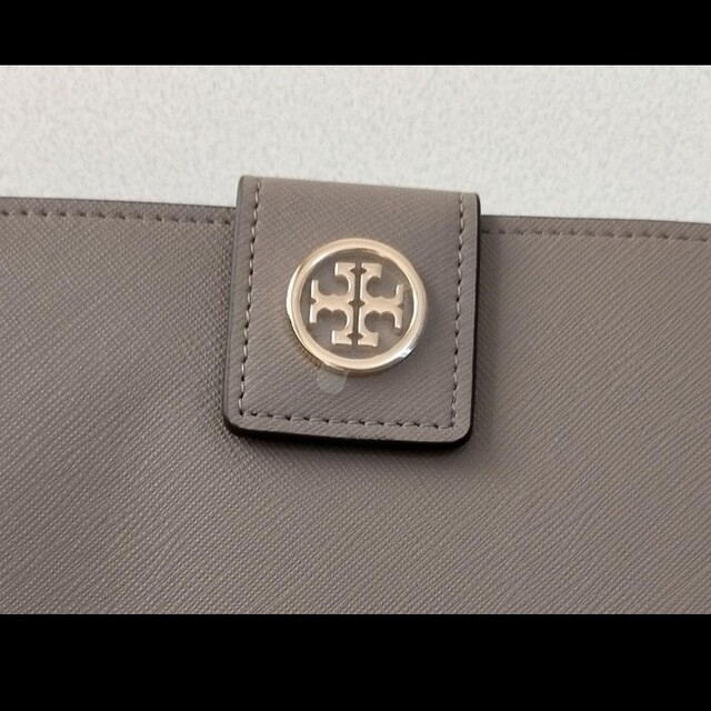 Tory Burch(トリーバーチ)の【訳あり】未使用 トリーバーチ レザー 折財布Thea Multi Gusset レディースのファッション小物(財布)の商品写真