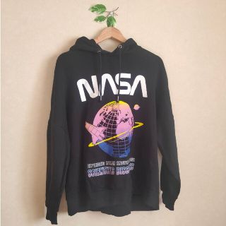 エイチアンドエム(H&M)の36【限定品】Ｈ&M★NASAコラボ限定パーカー★黒ブラック長袖★フード付き(パーカー)