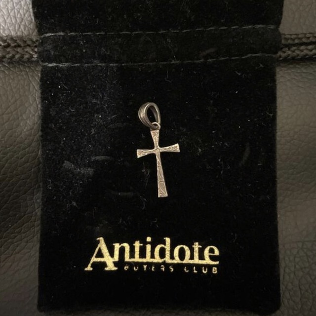 ANTIDOTE BUYERS CLUB(アンチドートバイヤーズクラブ)のAntidote buyers club 950 ペンダント COOTIE メンズのアクセサリー(ネックレス)の商品写真