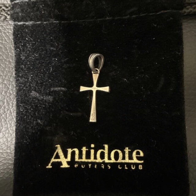 ANTIDOTE BUYERS CLUB(アンチドートバイヤーズクラブ)のAntidote buyers club 950 ペンダント COOTIE メンズのアクセサリー(ネックレス)の商品写真