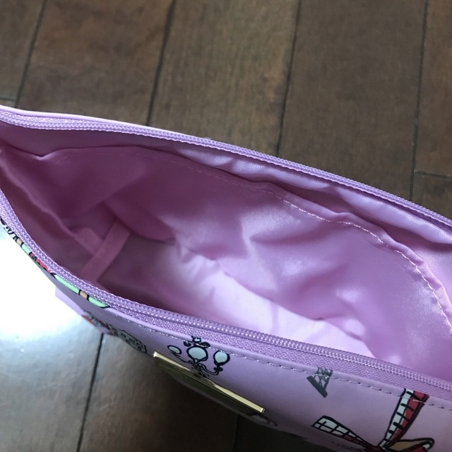 新品 ラデュレ マルチポーチ マカロン エッフェル塔 ピンク 化粧ポーチ