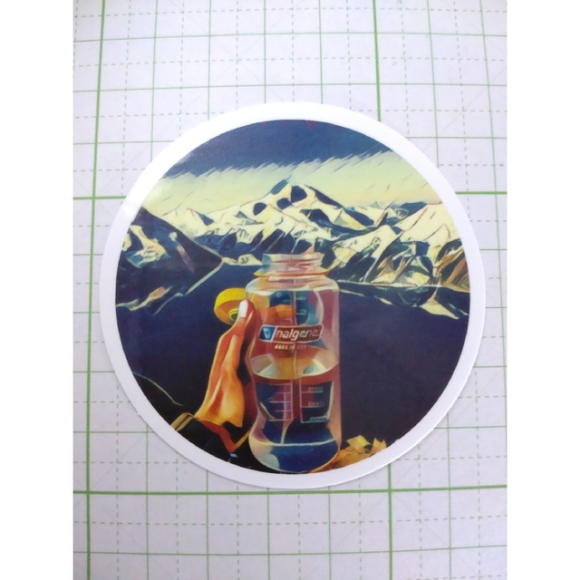 【1141】雪山 登山 飲み物 ドリンク 防水ステッカー スポーツ/アウトドアのアウトドア(その他)の商品写真
