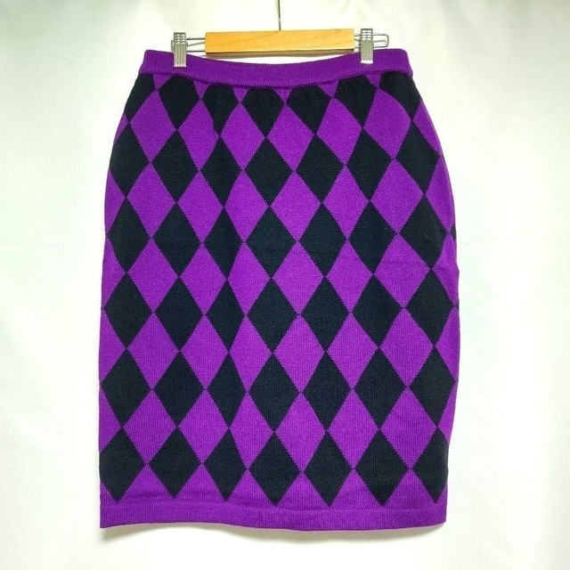 マダムパリス　ニットスカート　紫　黒　サイズ６３　タグ付き レディースのスカート(ロングスカート)の商品写真