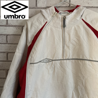 アンブロ(UMBRO)のラズベリー様(ナイロンジャケット)