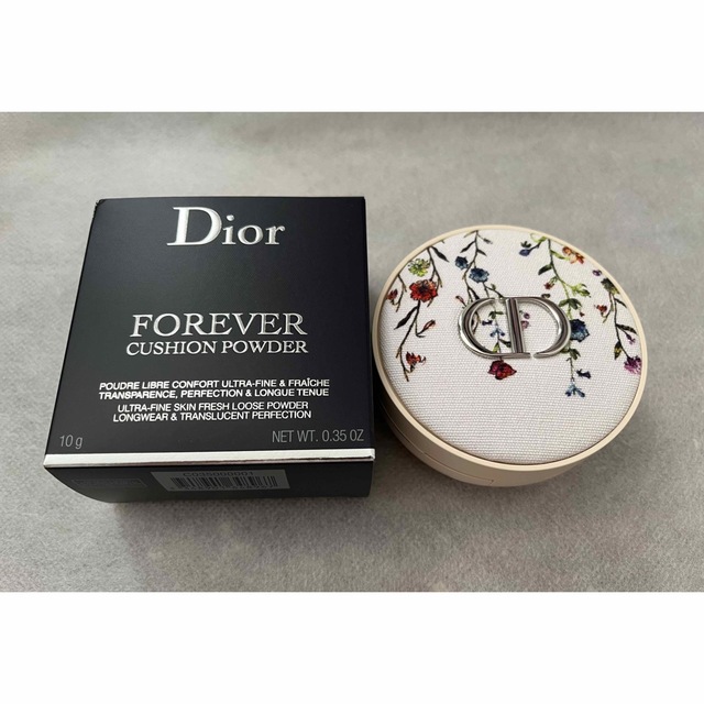 Dior(ディオール)の新品未使用ディオールスキン フォーエヴァー クッション パウダー ミレフィオリ  コスメ/美容のベースメイク/化粧品(フェイスパウダー)の商品写真