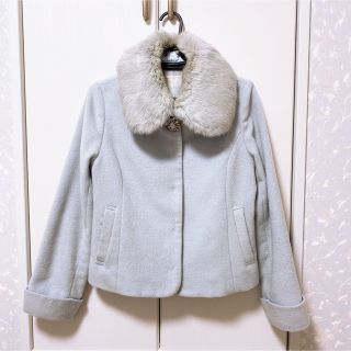 セシルマクビー(CECIL McBEE)のセシルマクビー　取り外し可能ファーコート　淡い水色(毛皮/ファーコート)