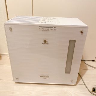 パナソニック(Panasonic)の品　Panasonic 気化式加湿機　ナノイー2019年製FE-KXS07-w(加湿器/除湿機)