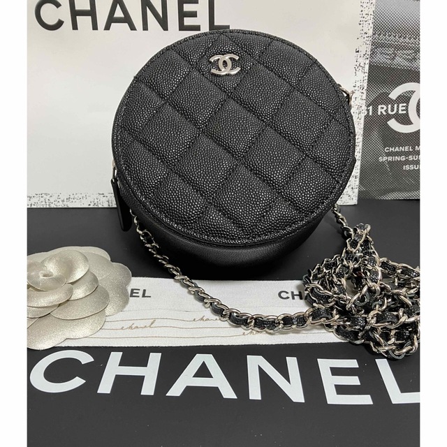 CHANEL(シャネル)の専用♡新品同様♡シャネル チェーンショルダー バッグ クラッチ バッグ 正規品 レディースのバッグ(ショルダーバッグ)の商品写真