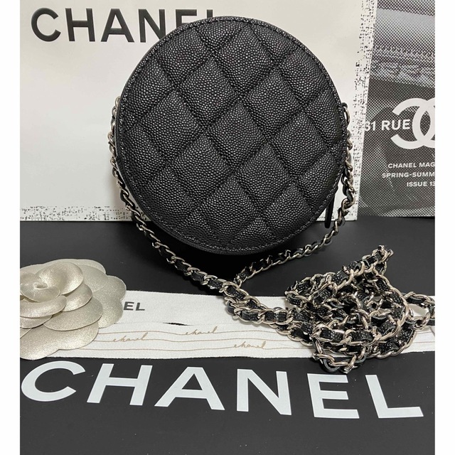 CHANEL(シャネル)の専用♡新品同様♡シャネル チェーンショルダー バッグ クラッチ バッグ 正規品 レディースのバッグ(ショルダーバッグ)の商品写真