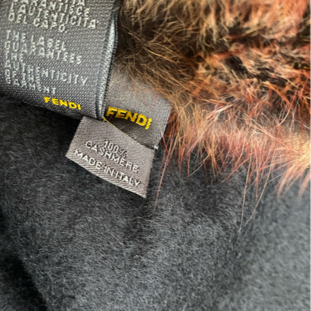 FENDI カシミヤ100 リアルファー　大判ストール 9