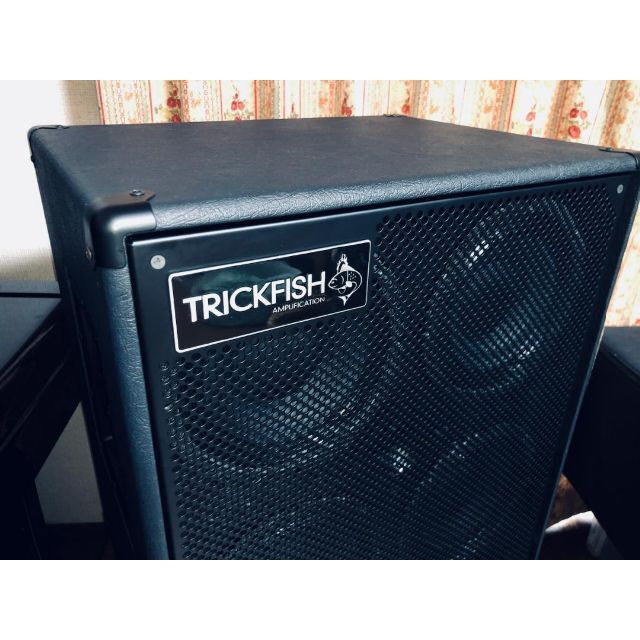 高質 TRICKFISH TF408 ベースキャビネット 純正カバー付 美品 ベースアンプ