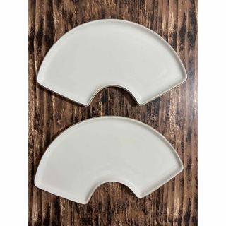 扇型プレート 23cm 白2枚 和食器オシャレ 磁器 カフェ風デザート皿 副菜皿(食器)