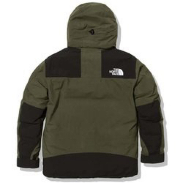 THE NORTH FACE(ザノースフェイス)の破格につき先着順！今シーズン　ザノースフェイス　マウンテンダウンジャケット メンズのジャケット/アウター(ダウンジャケット)の商品写真