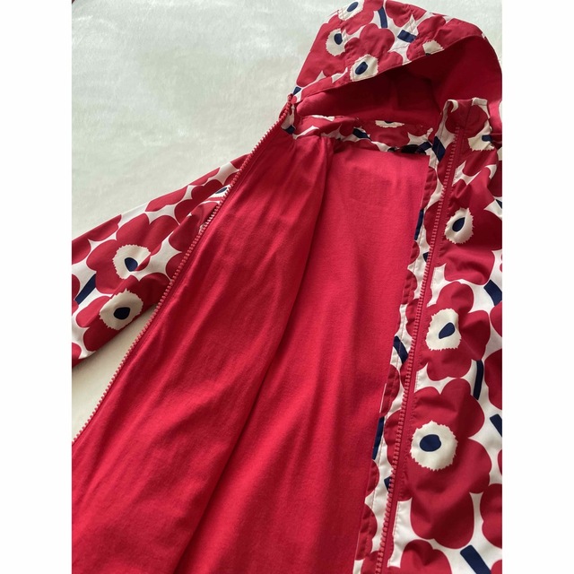 marimekko(マリメッコ)のマリメッコ  Marimekko  ウニッコ　レインコート　120 キッズ/ベビー/マタニティのキッズ服女の子用(90cm~)(コート)の商品写真