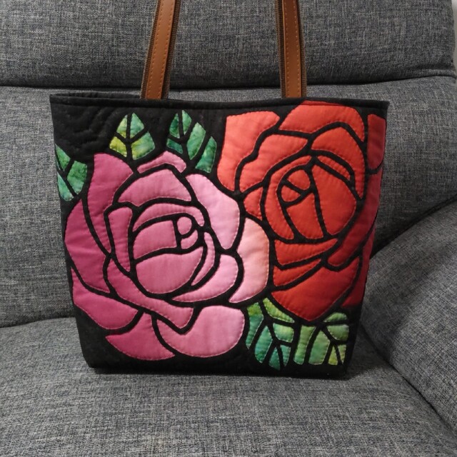 購入者が決まりました!ハンドメイド ハワイアンキルトバッグ (薔薇) | フリマアプリ ラクマ 購入者が決まりました!ハンドメイド ハワイアンキルトバッグ (薔薇) | フリマアプリ ラクマ