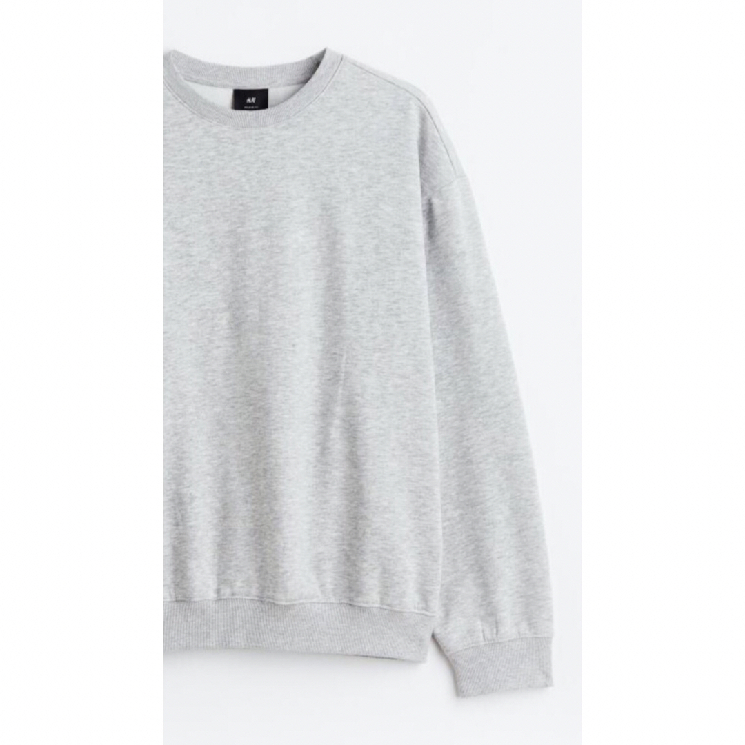 H&M(エイチアンドエム)のH&M drop shoulder relaxed fit sweatshirt メンズのトップス(スウェット)の商品写真