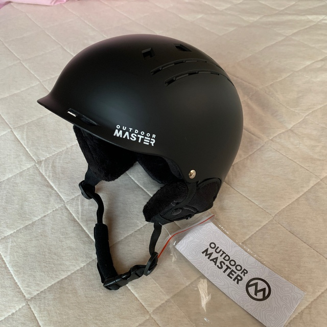 スノーボードヘルメット新品 つや消しブラック サイズL 頭囲56〜61
