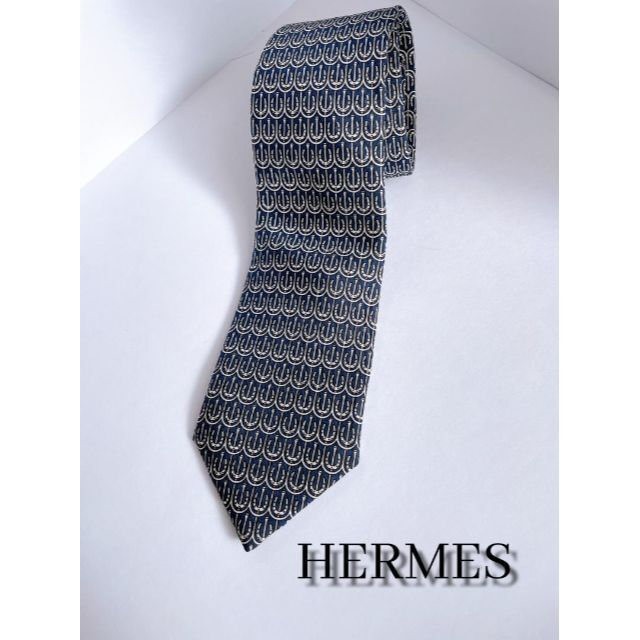 Hermes(エルメス)の【正規品・美品・クリーニング済！】エルメス　HERMES　ネクタイ　高級 メンズのファッション小物(ネクタイ)の商品写真
