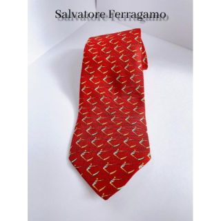 サルヴァトーレフェラガモ(Salvatore Ferragamo)の【正規品・美品・クリーニング済！】Ferragamo　フェラガモ　ネクタイ　高級(ネクタイ)