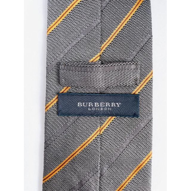 BURBERRY(バーバリー)の【正規品・美品・クリーニング済！】BURBERRY　バーバリー　ネクタイ　肉厚 メンズのファッション小物(ネクタイ)の商品写真