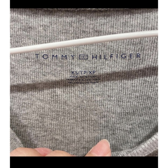 TOMMY HILFIGER(トミーヒルフィガー)のkei8787さん専用★TOMMY HILFIGER トップス　ティシャツ レディースのトップス(Tシャツ(長袖/七分))の商品写真