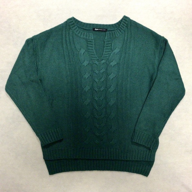 LIPSTAR(リップスター)のリップスター LIPSTAR ニット グリーン 緑 キーネック ケーブル編み M レディースのトップス(ニット/セーター)の商品写真