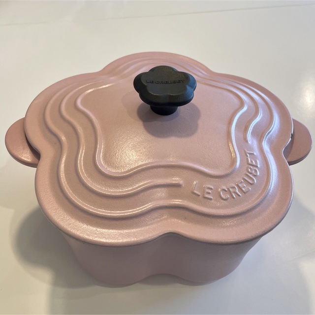 新しい到着 ◇新品◇ フラワーコレクション限定品 ルクルーゼ ココット