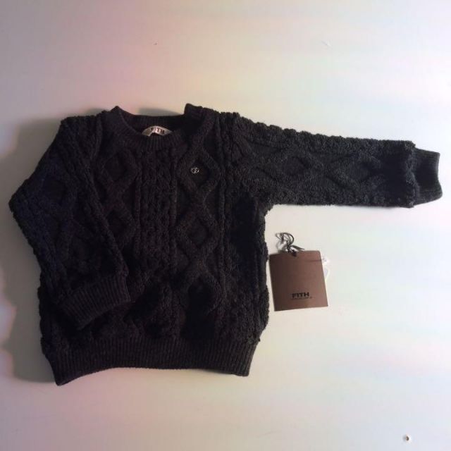 FITHフィス　ケーブル編み風　ニット　セーター