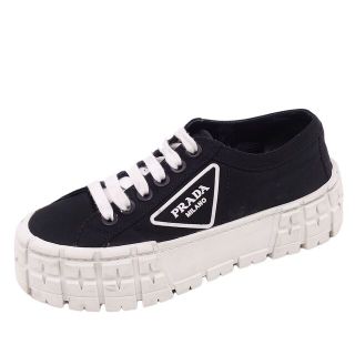 PRADA - プラダ PRADA スニーカー ダブルホイール 三角ロゴ PRADA - プラダ PRADA スニーカー ダブルホイール 三角ロゴ