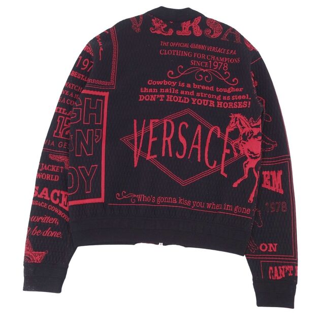 VERSACE(ヴェルサーチ)の美品 ヴェルサーチ VERSACE ジャケット ウール ニット ボンバージャケット メンズ ブルゾン 総柄 アウター 52(L相当) ブラック/レッド メンズのジャケット/アウター(その他)の商品写真