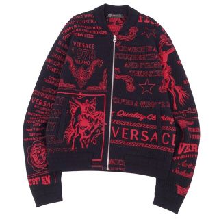 ヴェルサーチ(VERSACE)の美品 ヴェルサーチ VERSACE ジャケット ウール ニット ボンバージャケット メンズ ブルゾン 総柄 アウター 52(L相当) ブラック/レッド(その他)