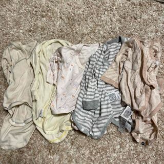 ユニクロ(UNIQLO)のボディ肌着　70 UNIQLO 無印　5枚セット(肌着/下着)