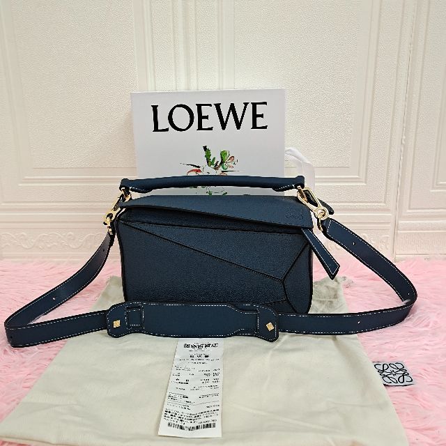 特価ブランド LOEWE - 【超美品】ロエベ パズルバッグ ショルダー