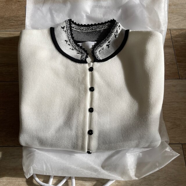 mame(マメ)のCrane Pattern Jacquard Knitted Cardigan メンズのトップス(カーディガン)の商品写真
