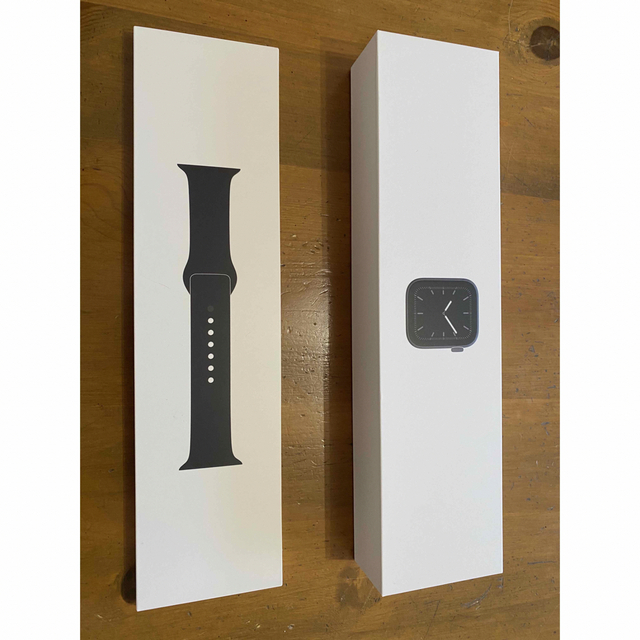 APPLE WATCH5 44mm スペースグレイアルミニウム　GPSモデル