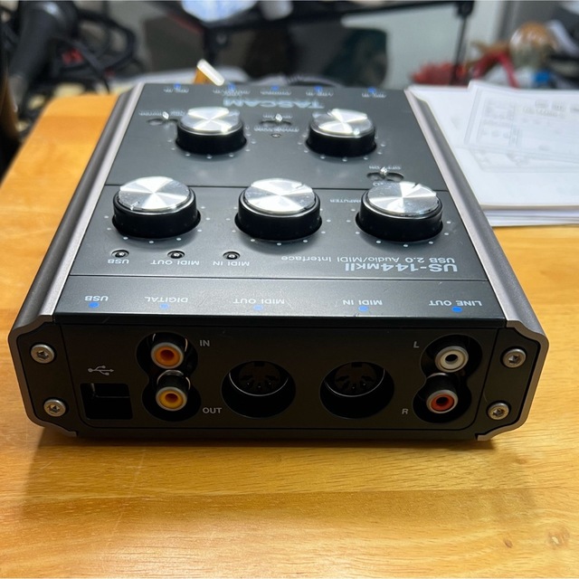 TASCAM US-144MK2 楽器のDTM/DAW(オーディオインターフェイス)の商品写真