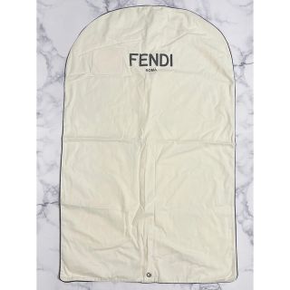 フェンディ(FENDI)の【ハンガー付】フェンディ FENDI スーツカバー ガーメントバック ベージュ(トラベルバッグ/スーツケース)